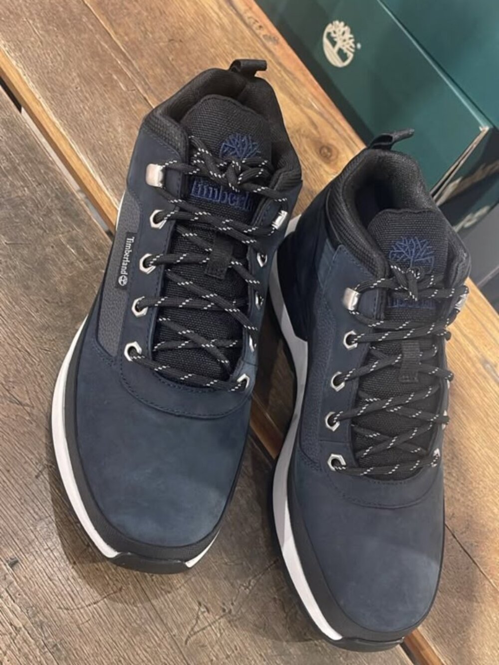 TIMBERLAND MEN'S FIELD TREKKER BOOT LOW LACE SNEAKER NUBUCK NAVY  1A68TZ-019